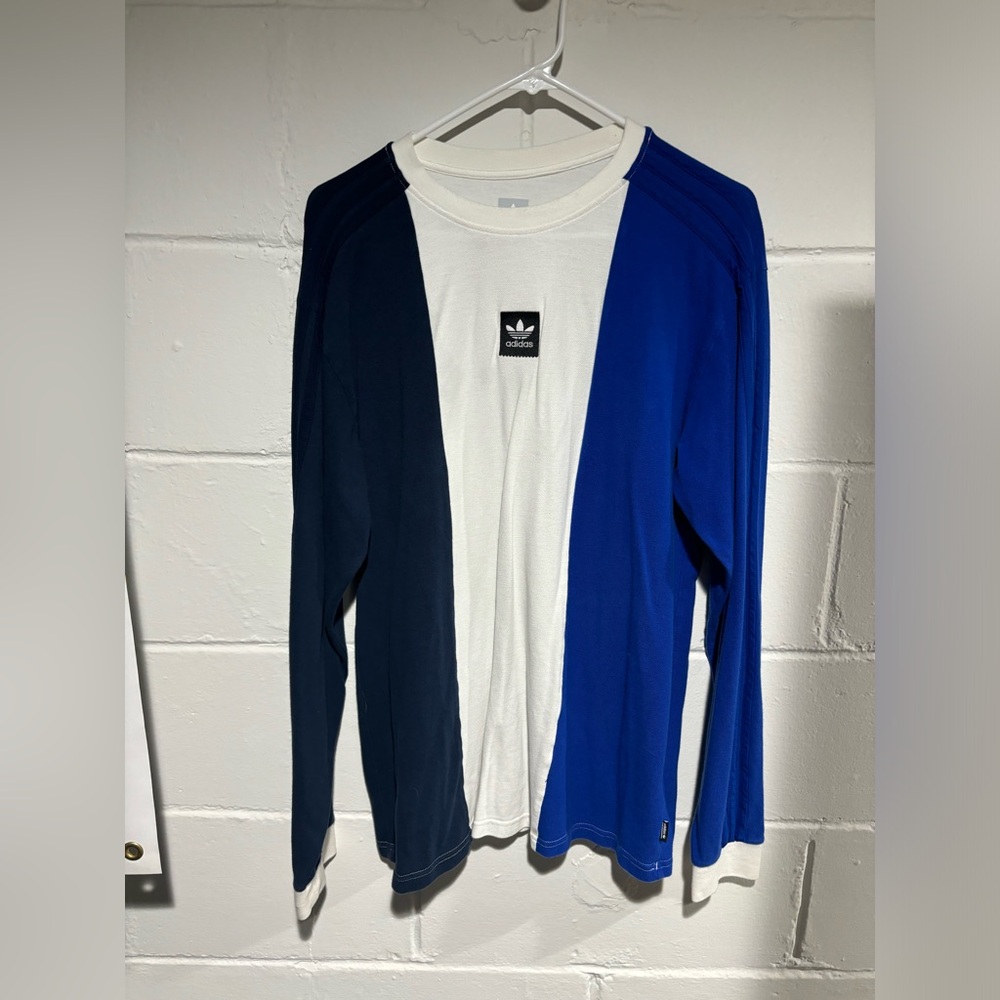 Men’s Adidas shirt